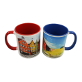 Taza blanca de cerámica de sublimación de fábrica con tazas de café personalizados de color interno y mango de color